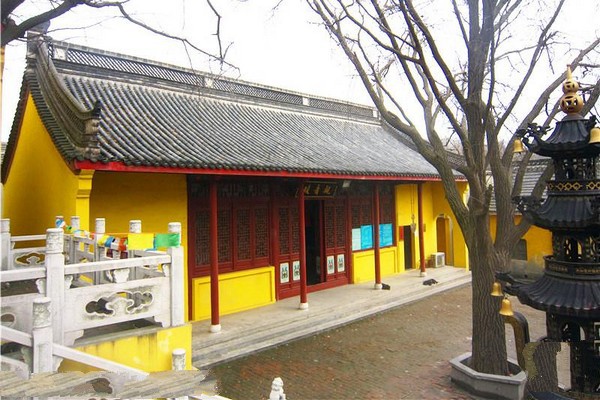镇江高崇寺旅游攻略
