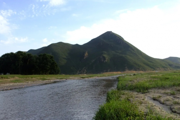 斗金山图片
