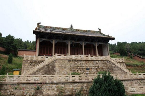 长子精卫湖白松林景区旅游攻略