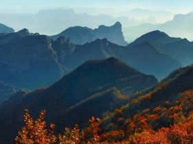 板山