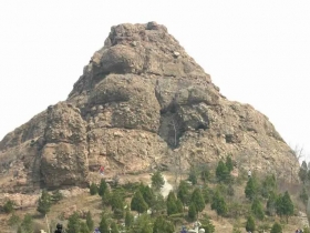 望儿山