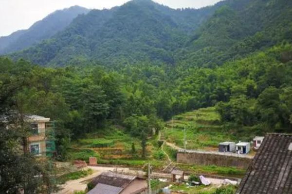 林溪山图片