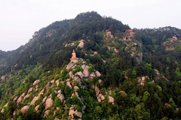 斗方山图片