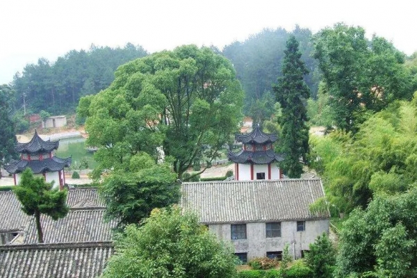 斗方山图片