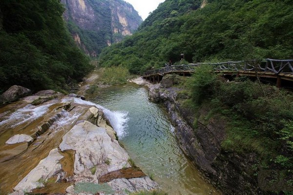 陵川凤凰欢乐谷旅游攻略