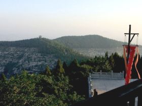 梁山