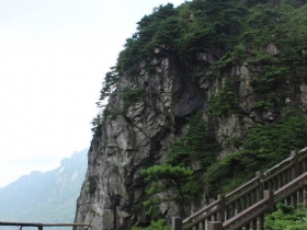 梓童山