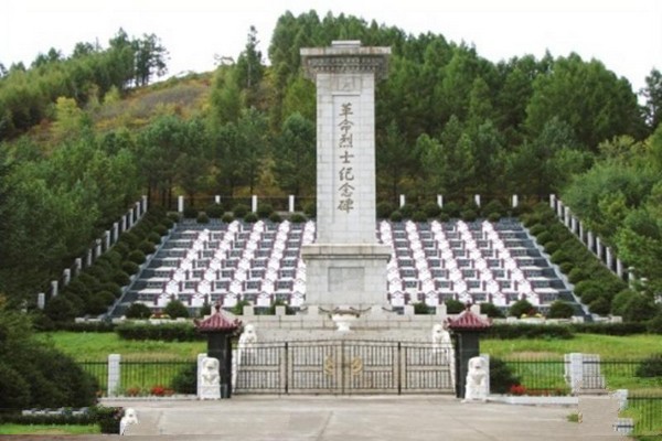 长白塔山公园旅游攻略