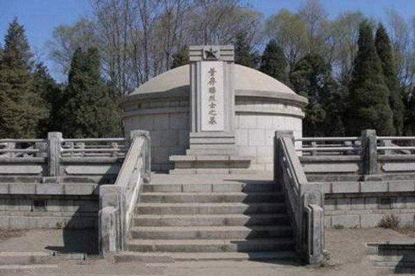 隆化董存瑞烈士陵园旅游攻略