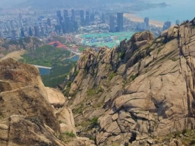 浮山