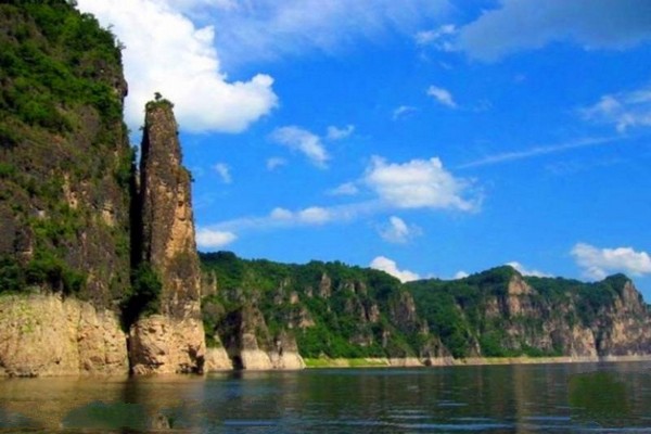 靖宇县白山湖景区旅游攻略