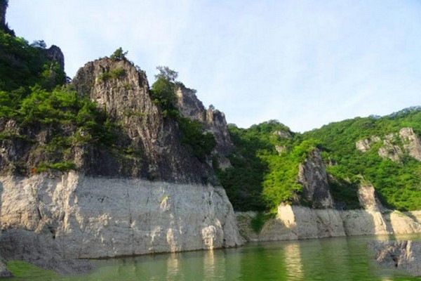 靖宇县白山湖景区旅游攻略