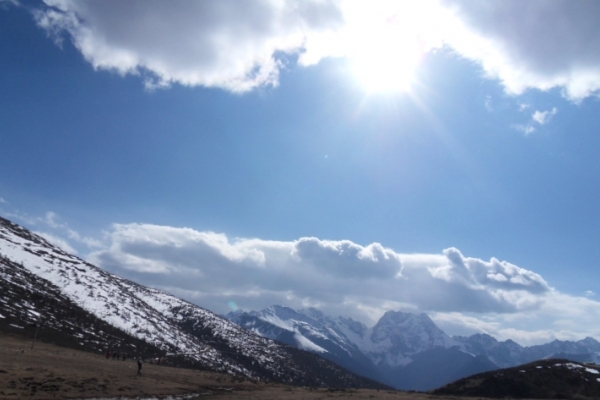 玛雅雪山图片