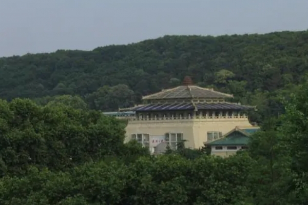 珞珈山图片