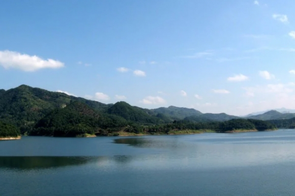 甘山图片