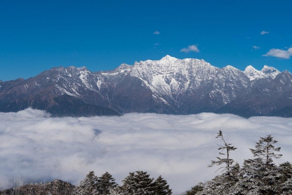 田海子山图片