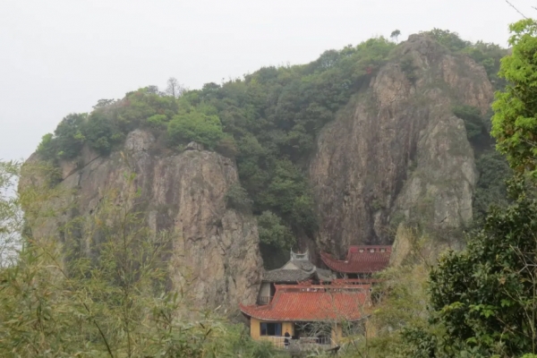 盖竹山图片