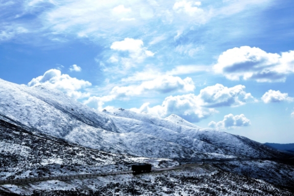 玛雅雪山图片