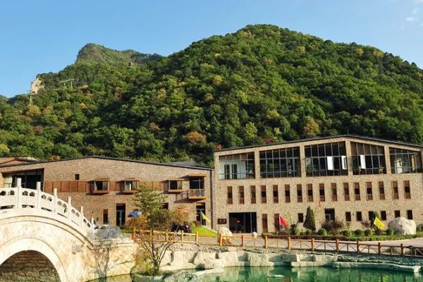 石膏山图片