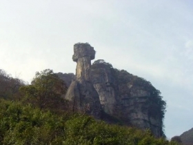 窦圌山