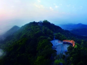 神光山