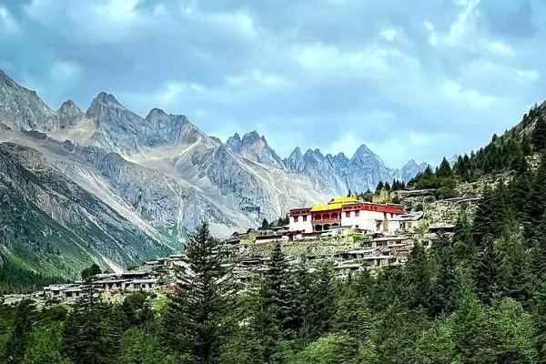 神山图片