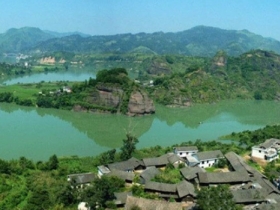 神鼎山