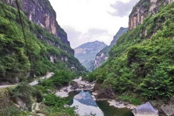 米仓山图片