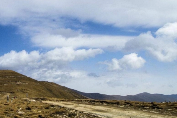 翠岩峰图片