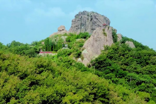 艾山图片