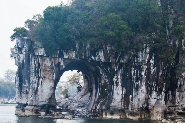 象鼻山图片