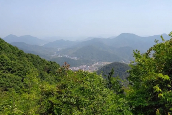 诸葛仙山图片