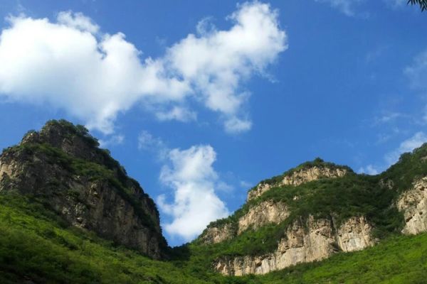藏山图片