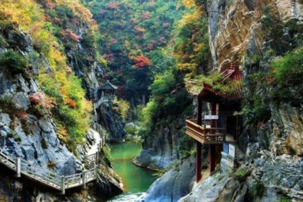 遮阳山图片