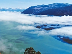 阿尔泰山