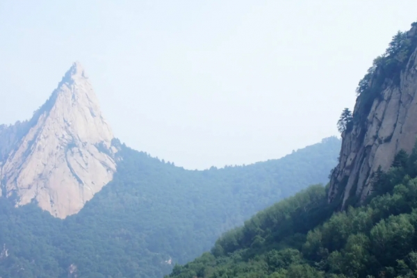 雾灵山图片