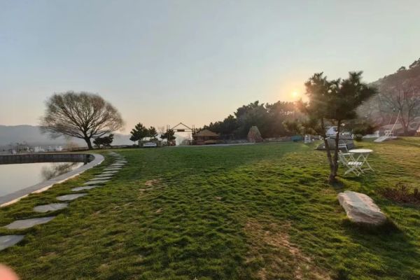 驻龙山图片