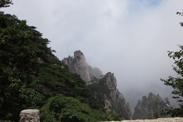 驼背峰图片