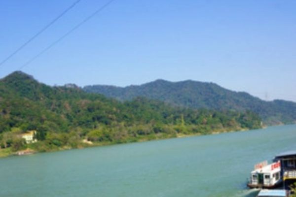 飞霞山图片