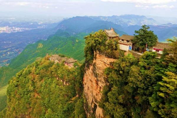鸡峰山图片