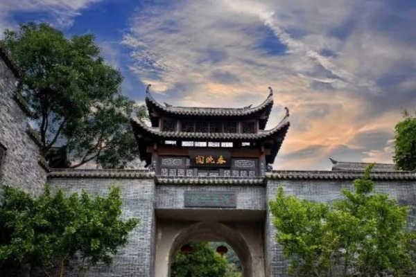 鹿门山图片